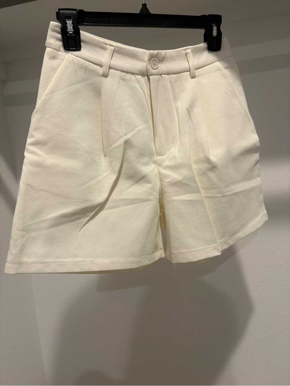 Women's Tailored Cream Shorts
